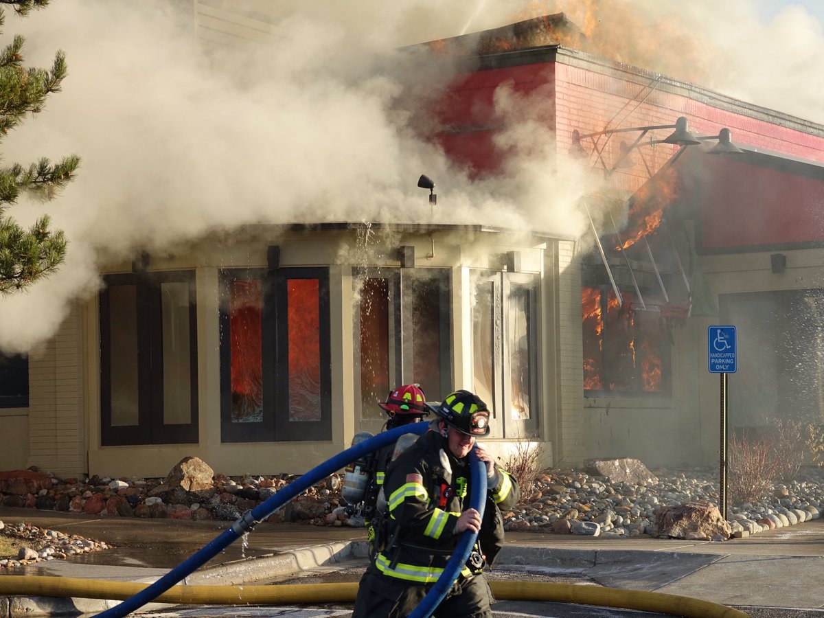 Fire at Centennial Chili's shuts down portion of University Boulevard
